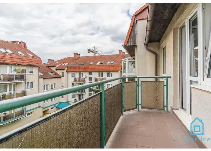 Jupiter - 15 Min To Old Town Habitación en casa particular Gdansk